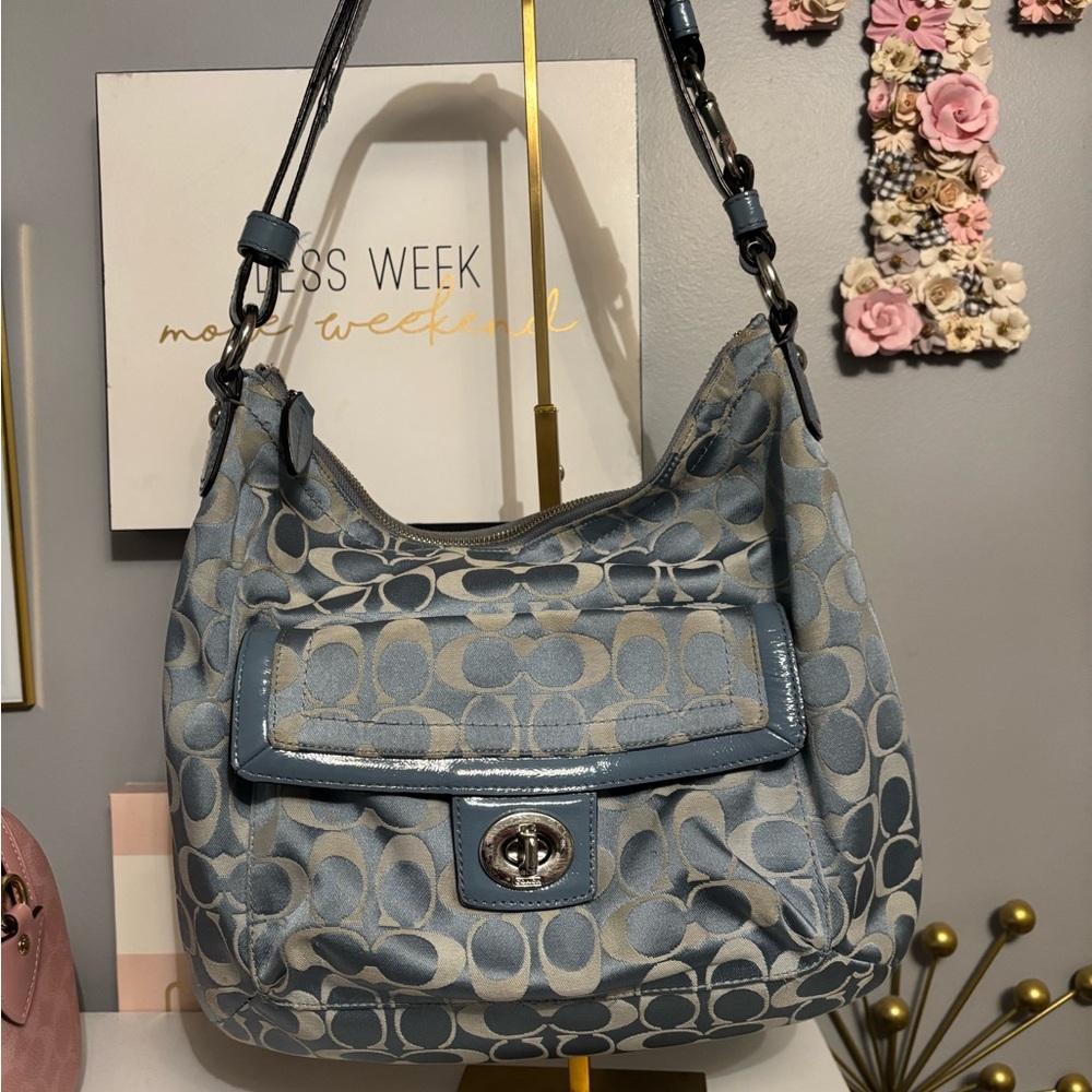 Sold
Coach Blue Patterned Shoulder Bag - Picture 2 of 10